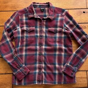 Patagonia Women's Fjord Organic Flannel Sz 12 Maroon Plaid Long Sleeve Button-Up